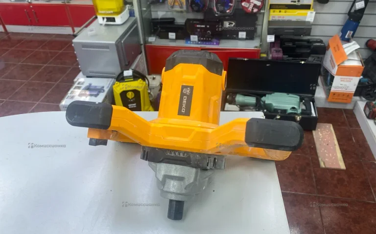 Строительный миксер DEKO DKM1700