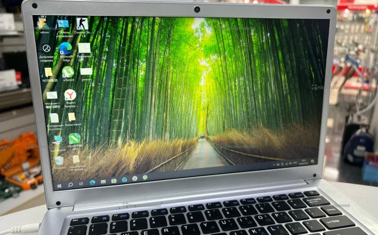 Ноутбук Pentium n3700/12gb/512ssd