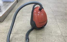 Купить Пылесос  Bosch formula pro animaux б/у , в Екатеринбург Цена:2500рублей