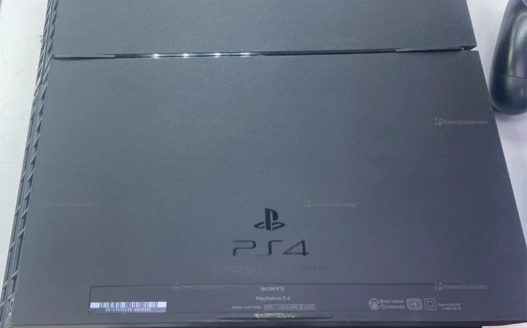 Приставка Sony PS 4 fat 500GB