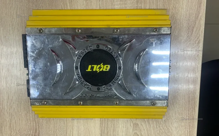 Усилитель bolt b2.400.4