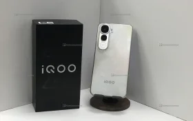 Купить Vivo iQOO Z10 Lite 8/128 ГБ б/у , в Санкт-Петербург Цена:11900рублей