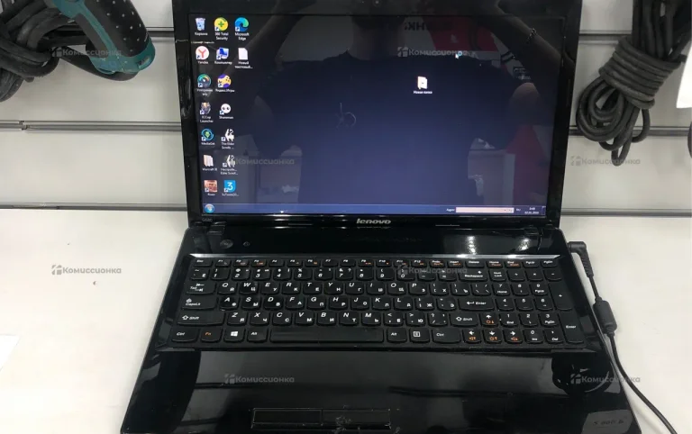 Ноутбук  Lenovo