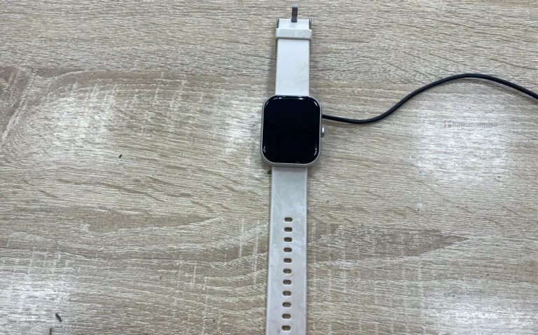 Часы   Infinix Watch 1