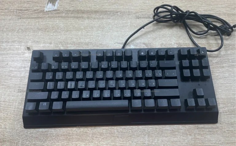 Клавиатура Razer BLACKWIDOW V3