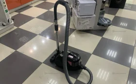 Купить пылесос LG 1600W б/у , в Красноярск Цена:990рублей