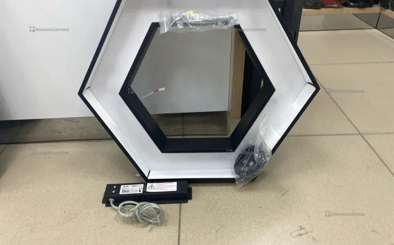 Светильник светодиодный Geometria