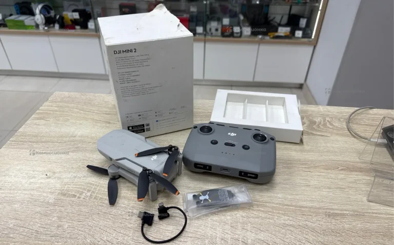 Квадрокоптер DJI Mini 2