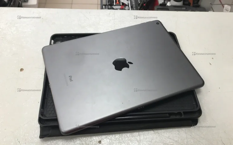 Планшет Apple iPad a2602 64gb