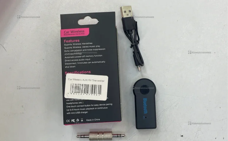 Car Wireless AUX-FM Transmitter