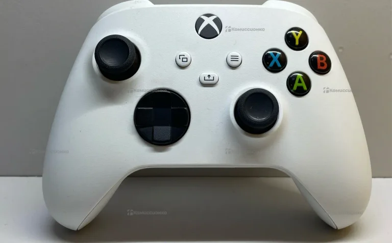 Джойстик на Xbox Series