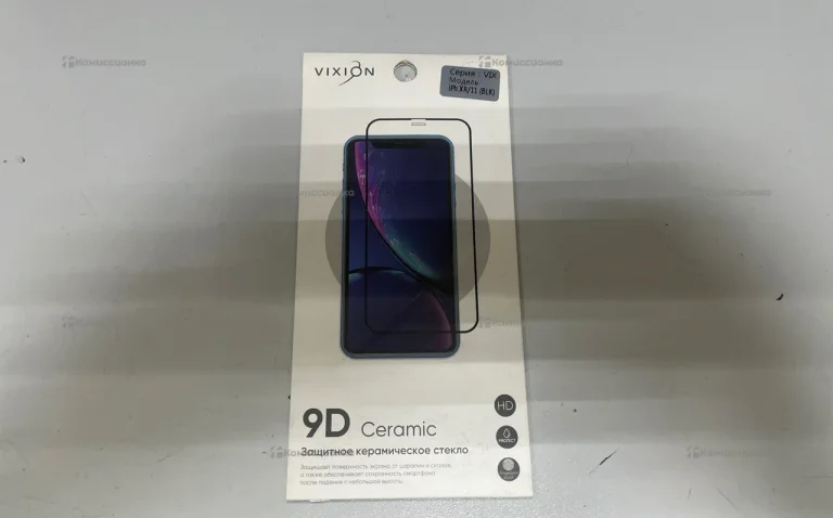 Защитное стекло керамическое для iPhone XR/11 (черный)