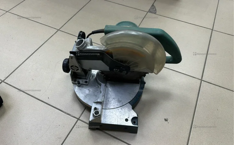 Торцовочная пила Sturm MS55210