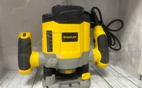 Купить Фрезер Stanley SRR1200 б/у , в Тюмень Цена:3490рублей