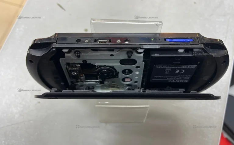 Приставка Sony PSP E1004