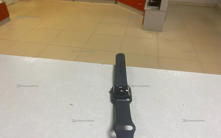 Часы Apple Watch SE 40mm